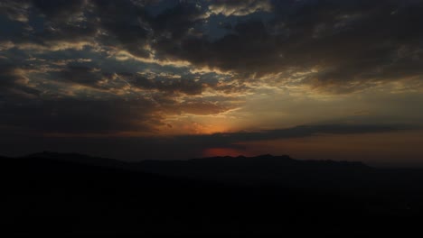 increíble puesta de sol en chignahuapan con colores únicos