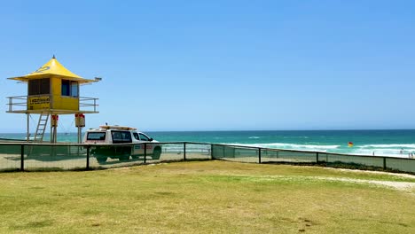 lifeguard tower and vehicle by the ocean