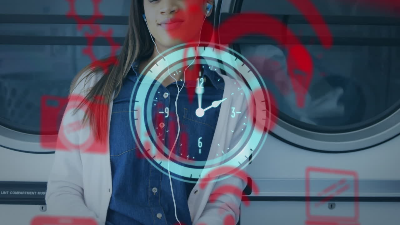 композитное видео улыбающейся молодой женщины двух рас, слушающей музыку в прачечной и иконке часов
