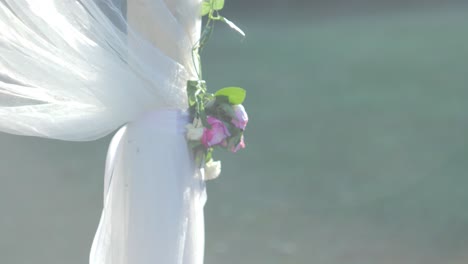 Flowers-on-the-marriage-altar