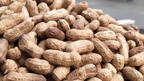 un montón de cacahuetes