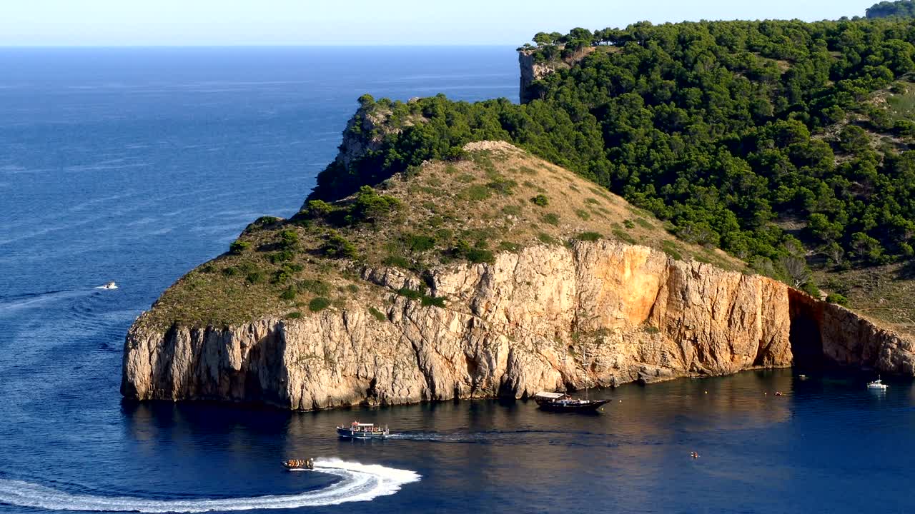 paisaje marítimo de la "costa brava" de cataluña, españa.