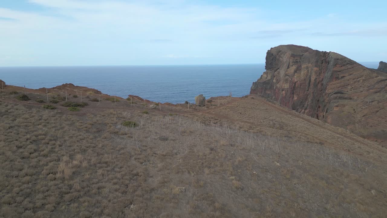 Miradouro de S&atilde;o Louren&ccedil;o 4k Cinematic drone footage - ilha da Madeira - Portugal