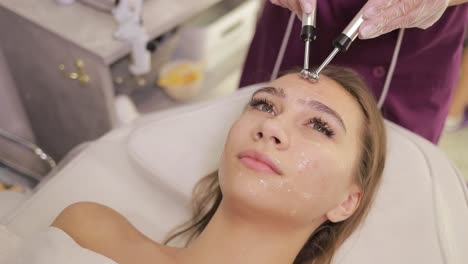 sesión de tratamiento facial