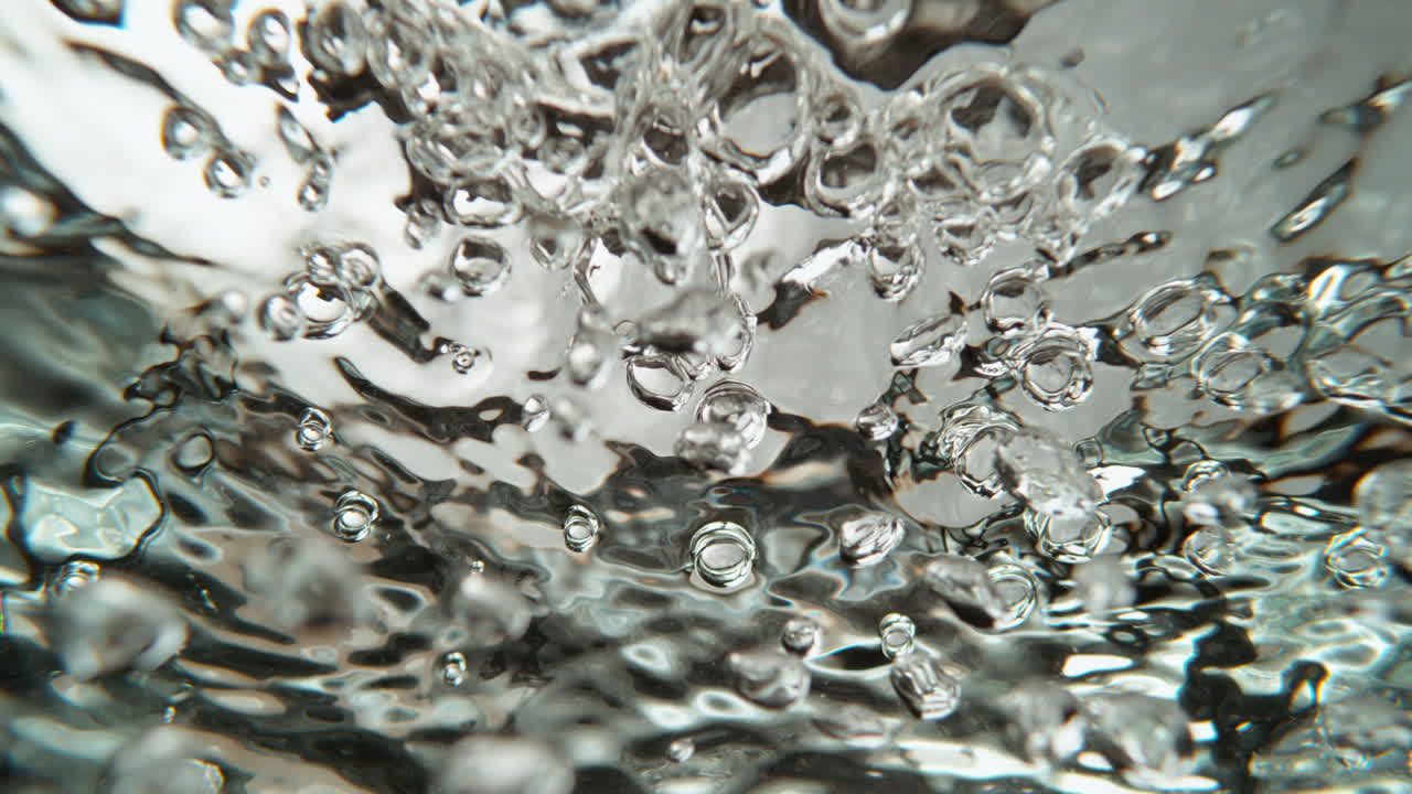 거품이 있는 는 물