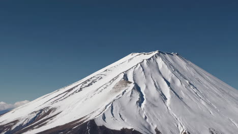 mount fuji in winter