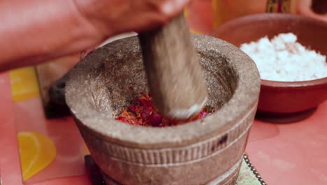 Making-some-Idiyappam,-a-traditional-dish-in-Sri-Lanka-2