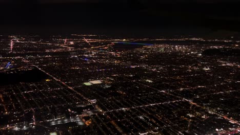 Vista-Aérea-De-La-Ciudad-De-Montreal-Por-La-Noche,-Quebec-En-Canadá