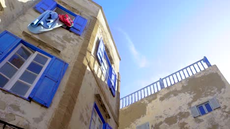 Looking-Up-at-Moroccan-Buildings