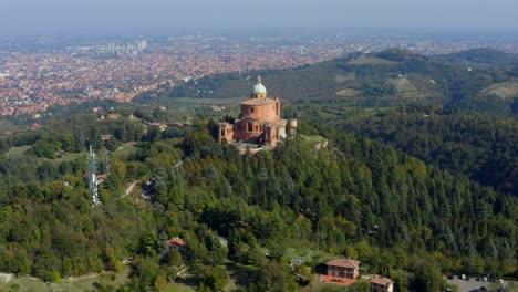 Santuario-De-La-Madonna-Di-San-Luca,-Bolonia,-Emilia-romagna,-Italia,-Octubre-De-2021