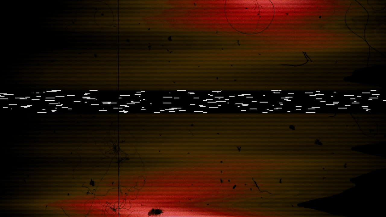 Efek Glitch Digital dengan Statis dan Garis Berwarna-warni