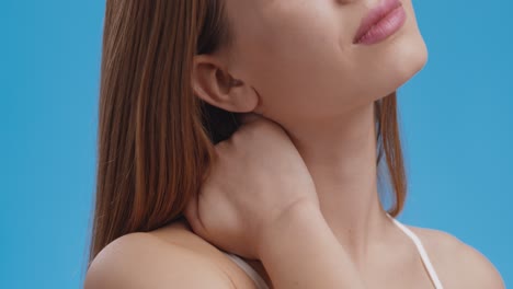 woman with neck pain