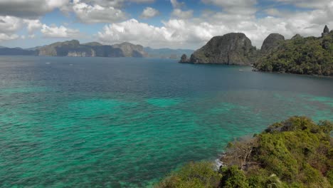 Schlangeninsel-In-El-Nido,-Insel-Palawan.-Die-Phillipinen