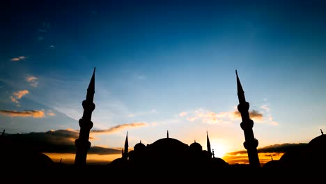 timelapse of famous sultanahmet or blue mosque in istanbul cityscape at sunset, turkey