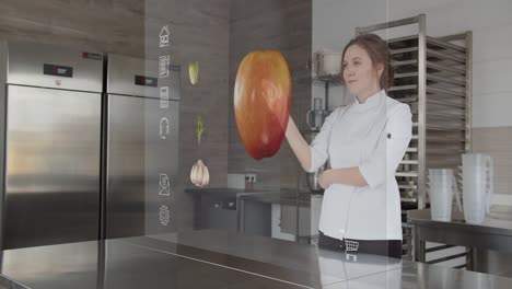 chef en la cocina pantalla holográfica transparente para comprar verduras en línea
