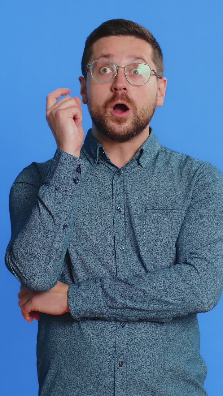 Inspired young man having good idea plan startup showing inspiration motivation eureka gesture