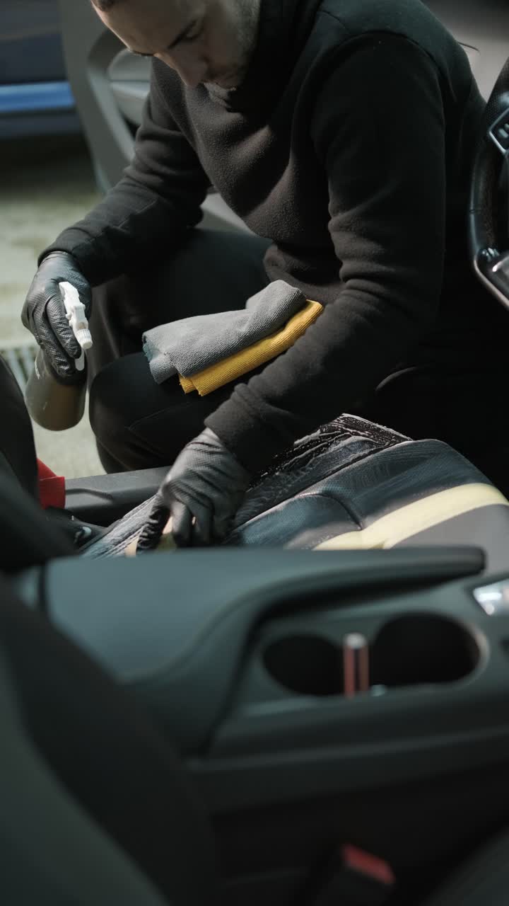 Professional Car Detailing – Washing, Ceramic Coating, and Interior Cleaning