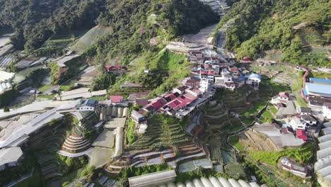vista general del paisaje del distrito de brinchang dentro del área de cameron highlands de malasia