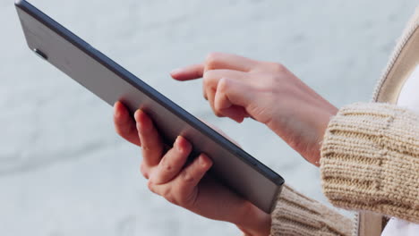 Hands,-digital-tablet-or-city-woman-with-social