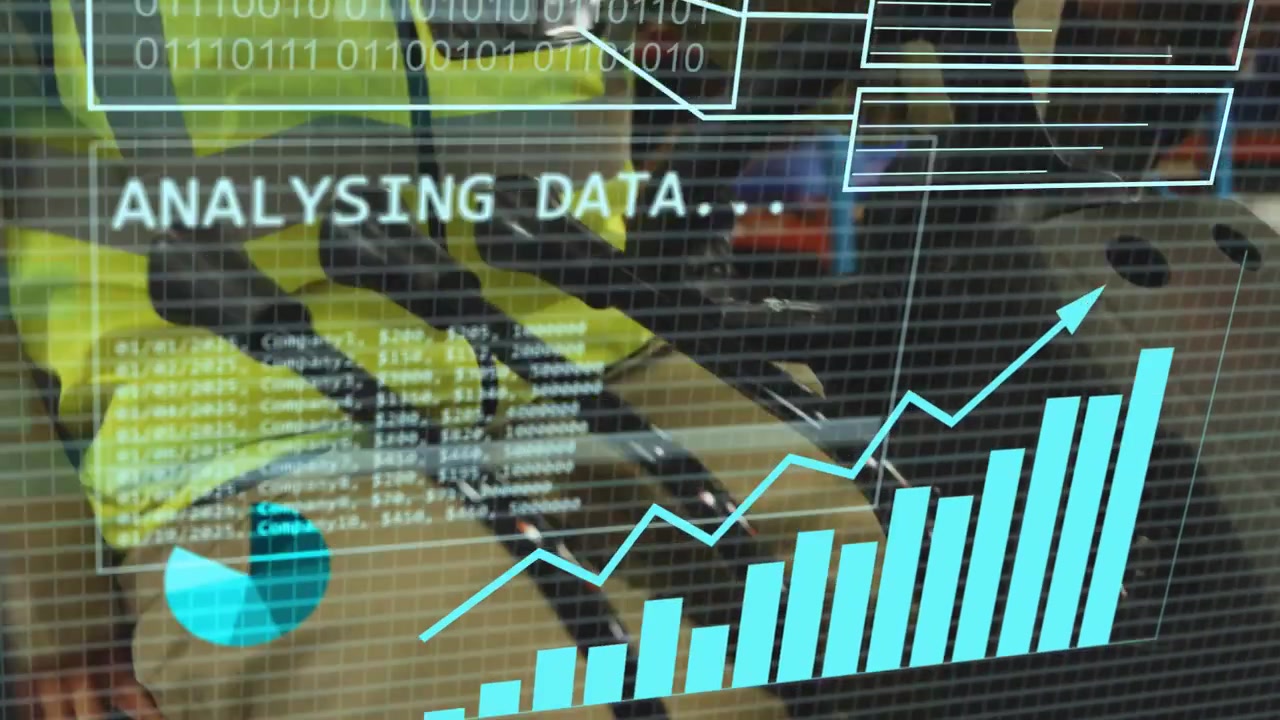 Kvinnlig arbetare sitter på bänk i fabrik, trycker på handhållen enhet och skapar turkosa grafer som analyserar data