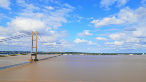 disfrute de la majestuosidad del puente humber en este video aéreo de drones
