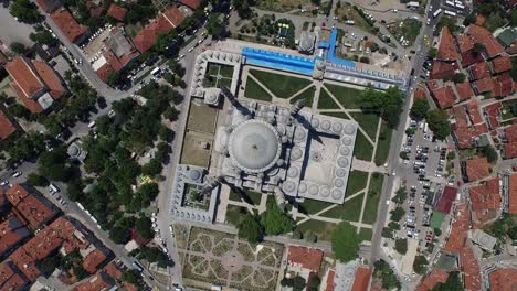 regreso con avión no tripulado sobre la mezquita de selimiye