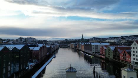 imágenes de drones de trondheim