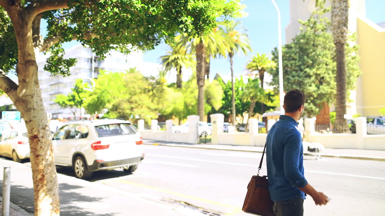 내 앱은 내 택시가 근처에 있다고 말합니다.