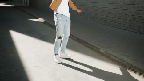 man in casual street style