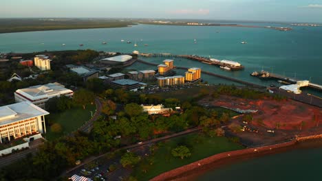 Vista-Aérea-Del-Puerto-Marítimo-De-La-Ciudad-De-Darwin-En-El-Territorio-Del-Norte-De-Australia