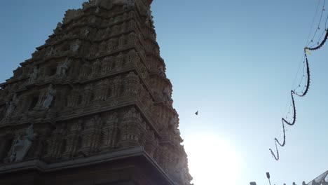 templo trinesvaraswamy dentro de los terrenos del palacio de mysore en mysuru, karantaka, india