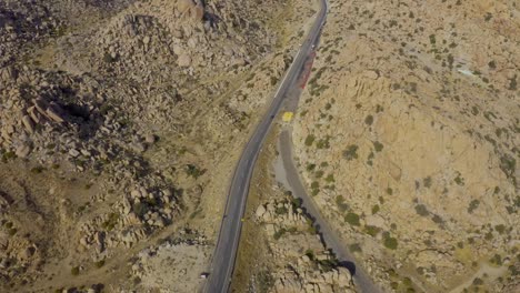 vista aérea de la carretera rumorosa en mexicali méxico en un día soleado