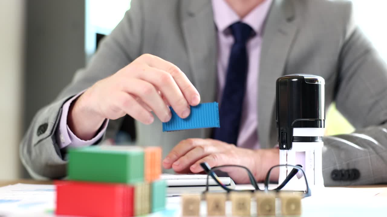 Cargo Containers and International Trade