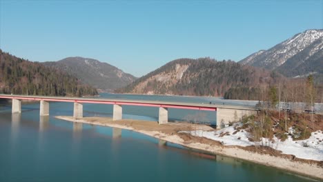 Brücke-Am-Silvensteinsee-München-Deutschland