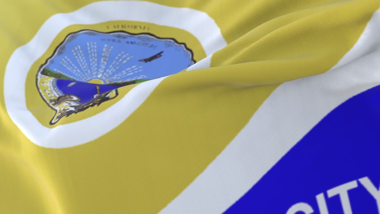 Bandeira da cidade de Long Beach, Califórnia, Estados Unidos, tremulando ao vento, lentamente. Loop.