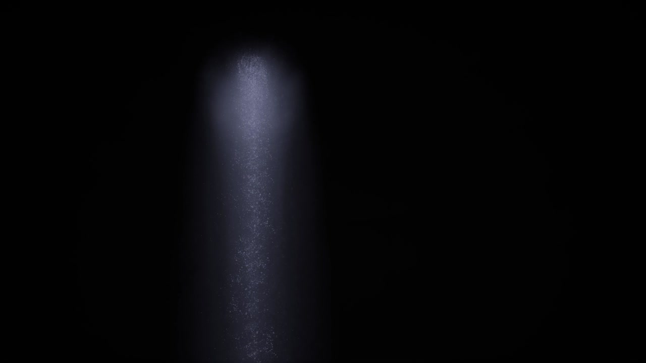 efecto textura de cascada imágenes realistas. vertido de agua bucle sin costuras. fluyendo por el líquido con salpicaduras movimiento aislado en fondo negro. caída de agua animación. video de flujo de agua