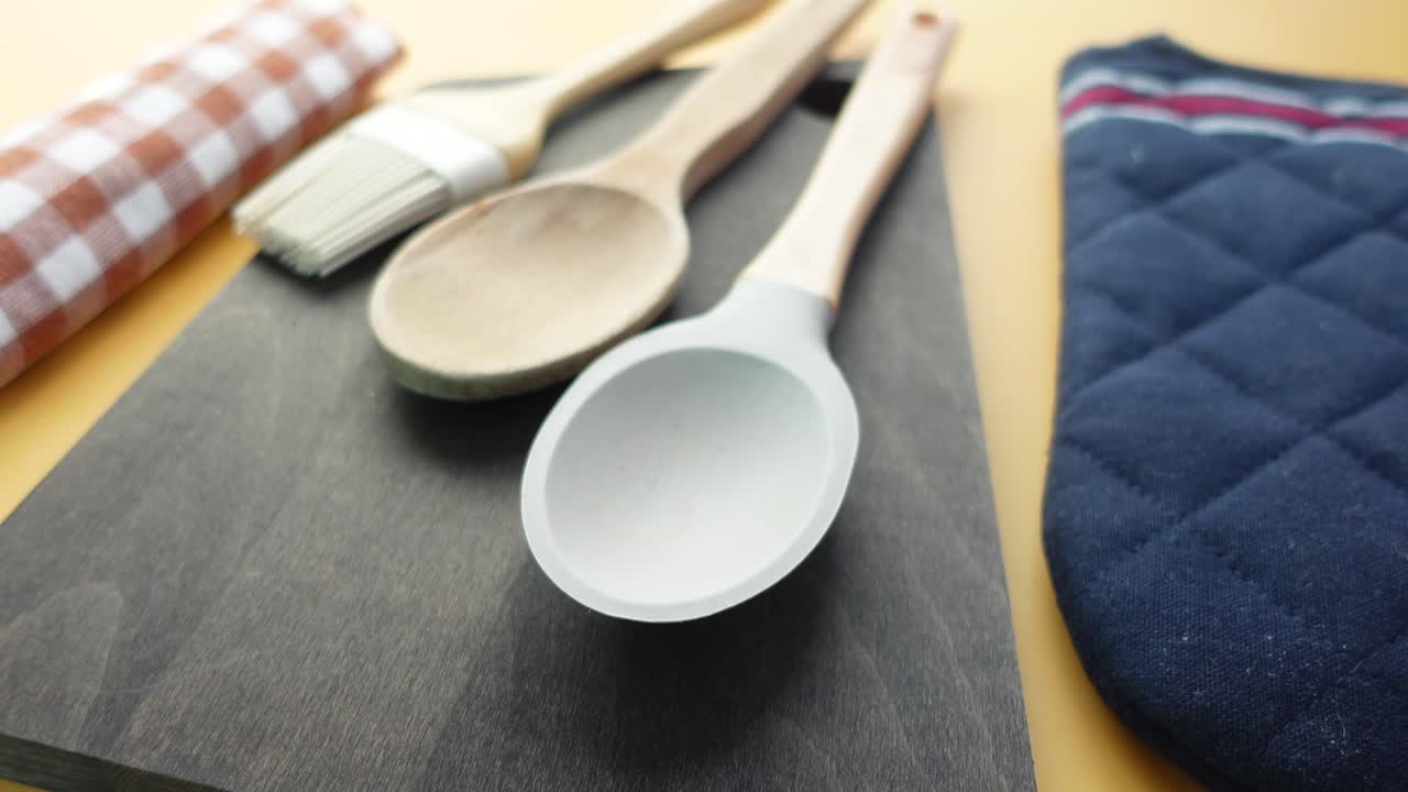 herramientas y accesorios de cocina