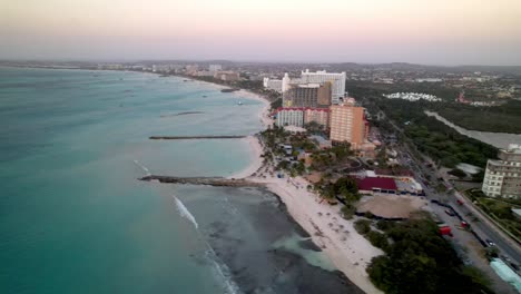 órbita-Aérea-Palm-Beach-Aruba-Hoteles-De-Gran-Altura