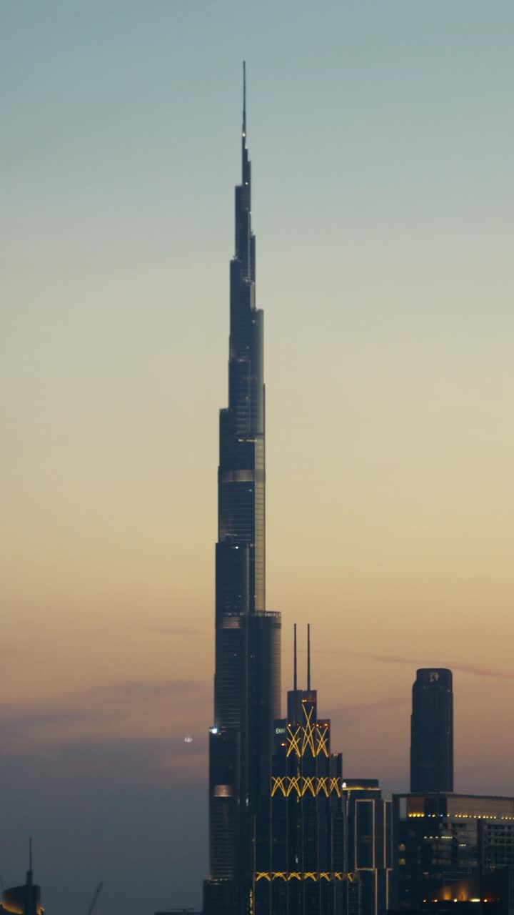 burj khalifa ao pôr-do-sol
