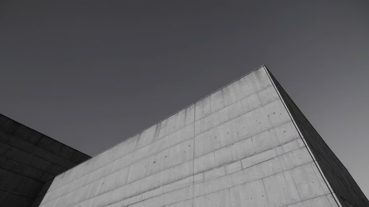 Esterno di un moderno edificio in cemento