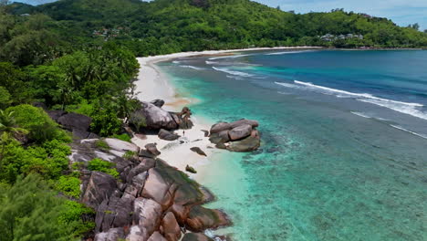 Seychellen-Exotischer-Weißer-Sandstrand,-Leerer-Strand