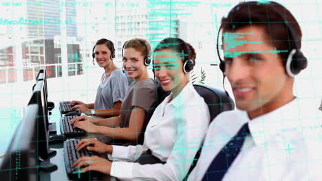animazione dell'elaborazione dei dati finanziari su persone che indossano cuffie telefoniche