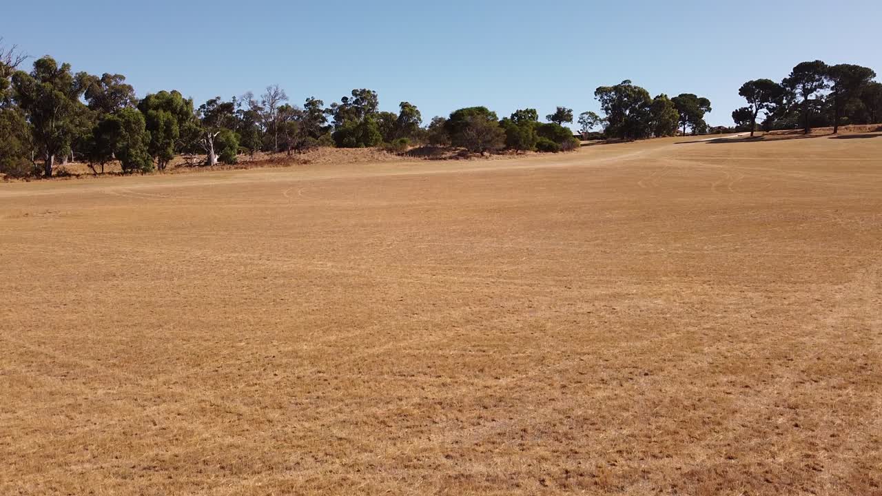 Ascending aerial shot of Jonndalup Lake, Northern Suburbs, Perth Australia