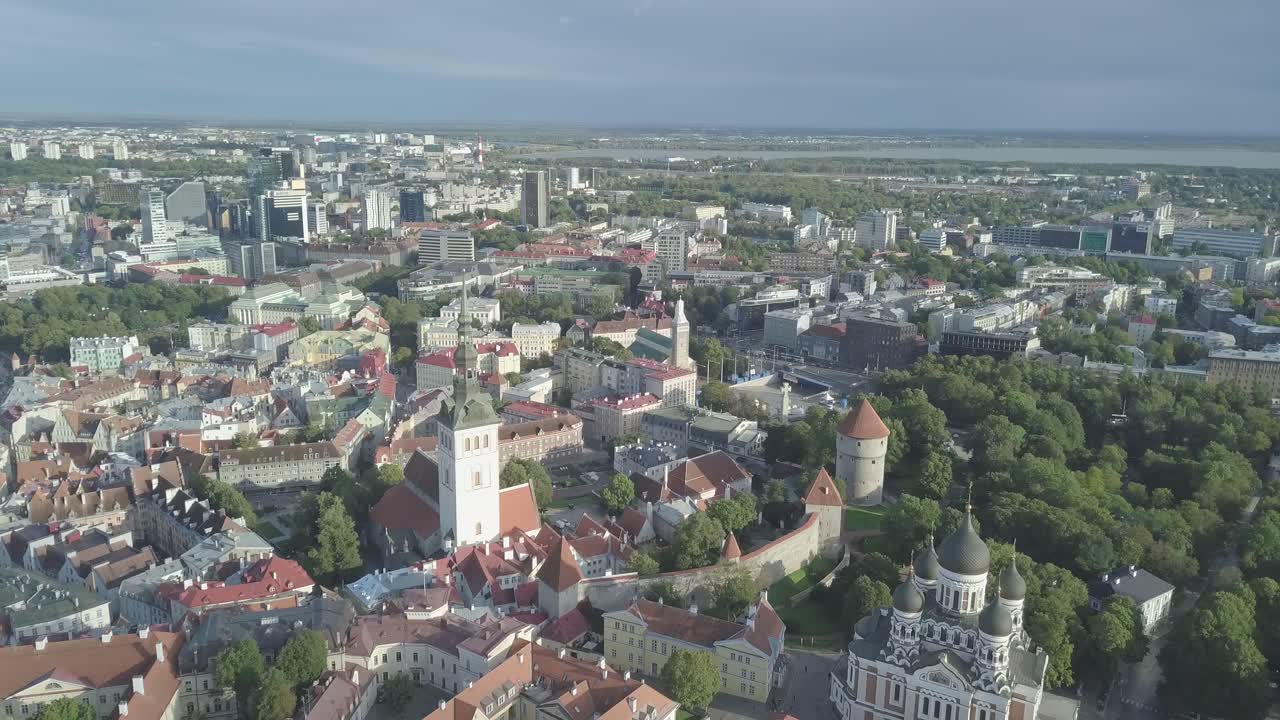Tallinn, la bellissima capitale dello stato baltico Estonia, dall'alto