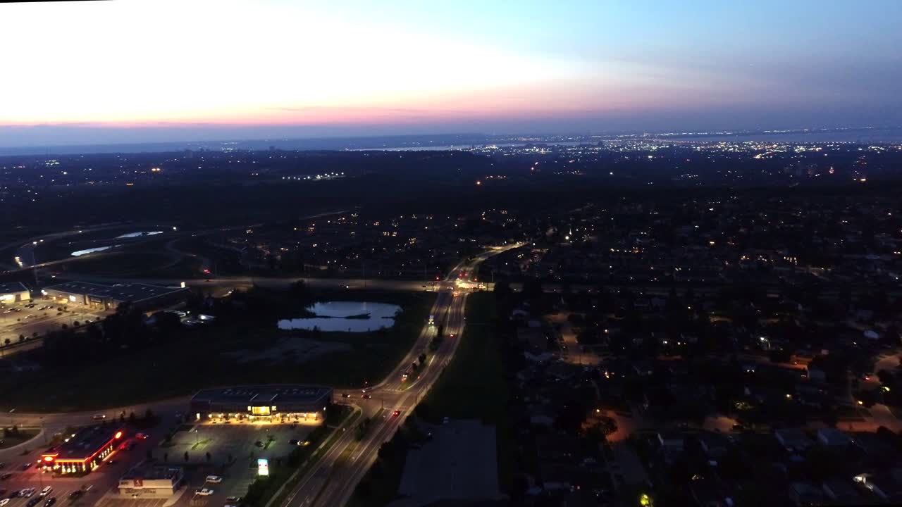 sí, a los canadienses también nos encanta celebrar el día de la independencia...salud