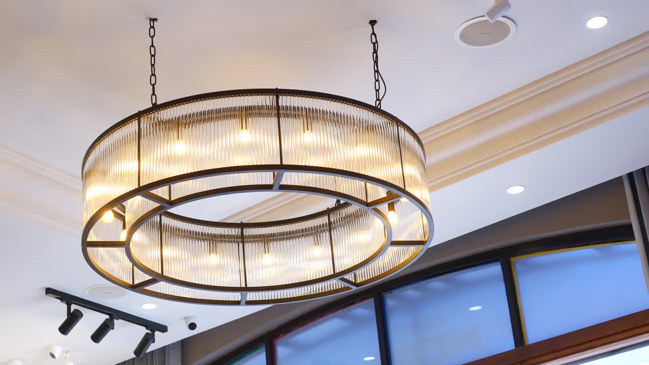 현대 원형 들리어