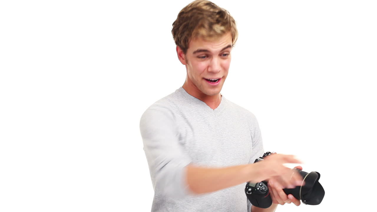 매력적인 사진작가 사진을 찍는 남자