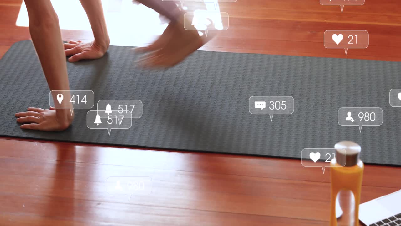 운동하는 백인 여성에 대한 미디어 아이콘의 애니메이션