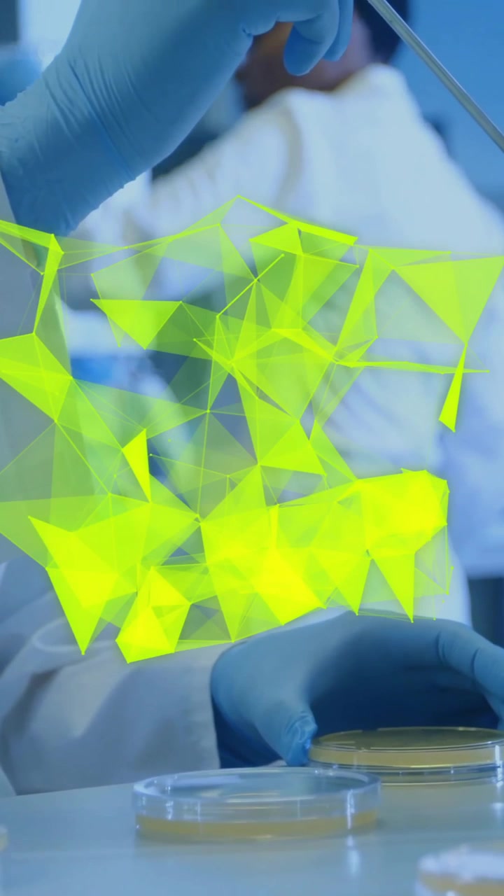 Animação de rede de conexões sobre cientista caucasiano em laboratório