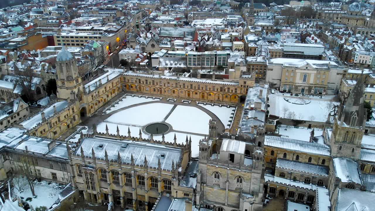 영국 옥스퍼드 시내의 공중 사진